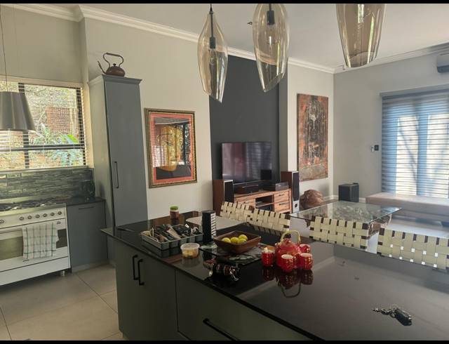 3 BEDROOM HOUSE FOR SALE IN ZIMBALI ESTATE
